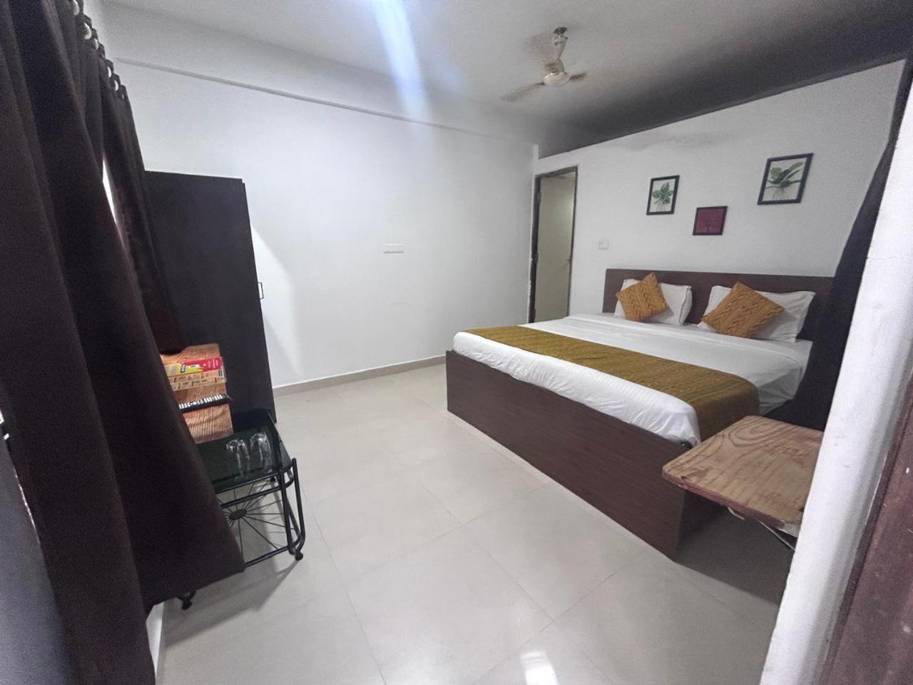 Hotel Baga Place Extérieur photo